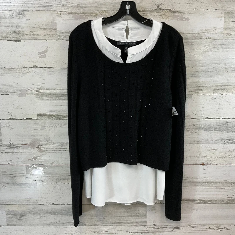 Sweater By White House Black Market In Black & White, Size: Xl