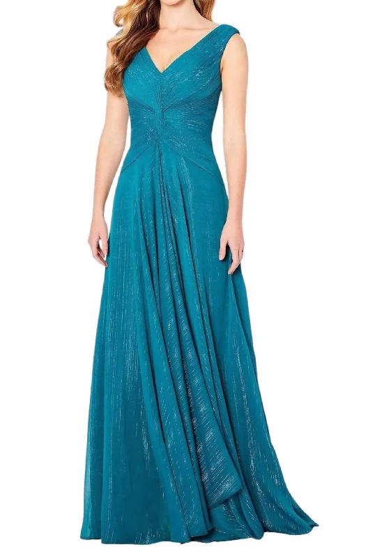 V Neck A-Line Evening Dress In Evergreen