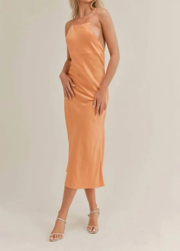 Jess Midi Dress In Apricot