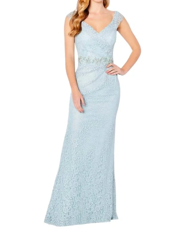 Sleeveless Column Formal Gown In Seafoam