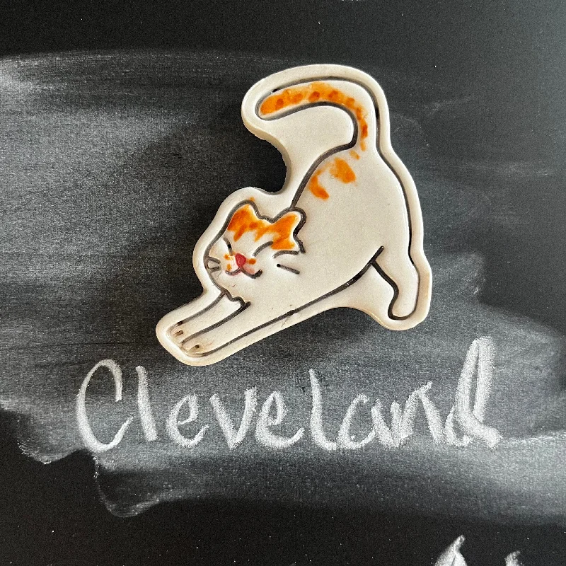 Cleveland Cat Magnet from Auburn Clay Barn